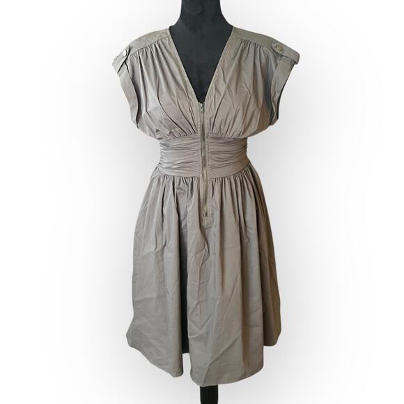 Bar III Women's Gray V-Neck Cinched Waist Zip Front A-Line Dress Size Small - Picture 1 of 13